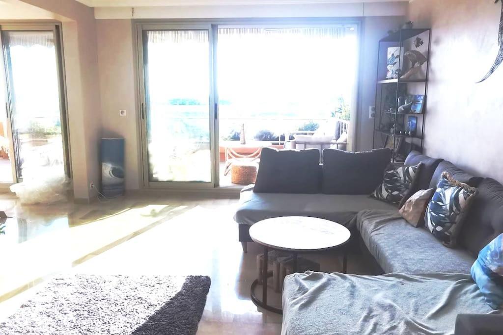 Appartement Nice Centre Vue Mer Avec Piscine Pour Famille, Couple D'Amis Pas De Groupes De Jeunes Autorises Exteriör bild